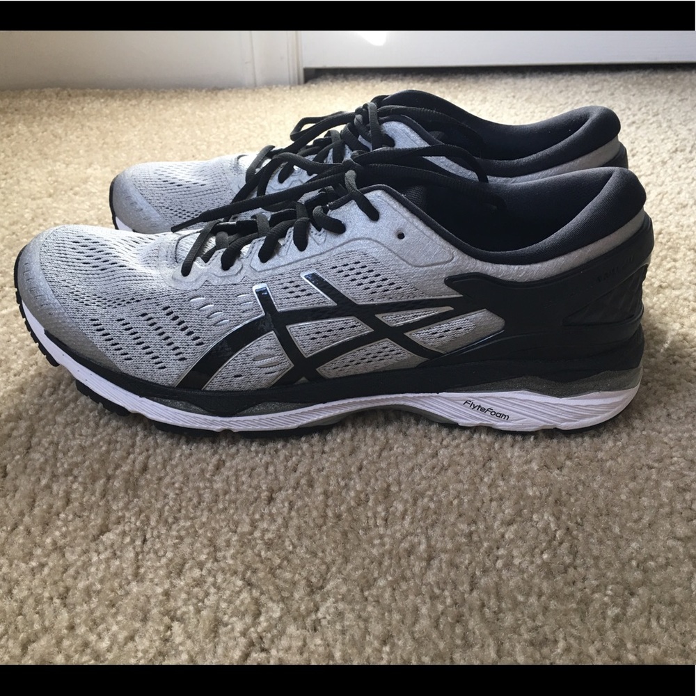 ASICS gel-kayano 24 men’s size 10.5